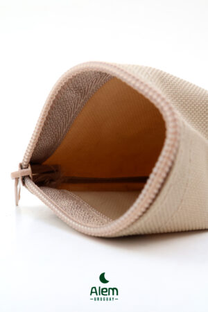 Alternative view of Yerbera impermeable