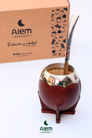 Alternative view of Mate y bombillón Alpaca con Oro + grabado en el acto