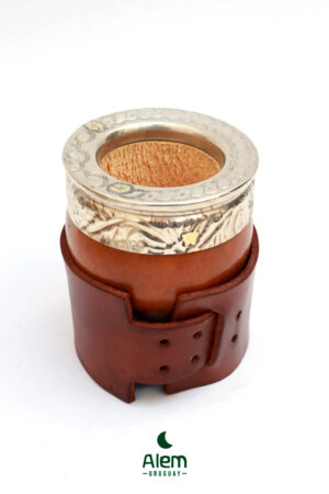 Alternative view of Mate Imperial pulido Alpaca con boca cincelada